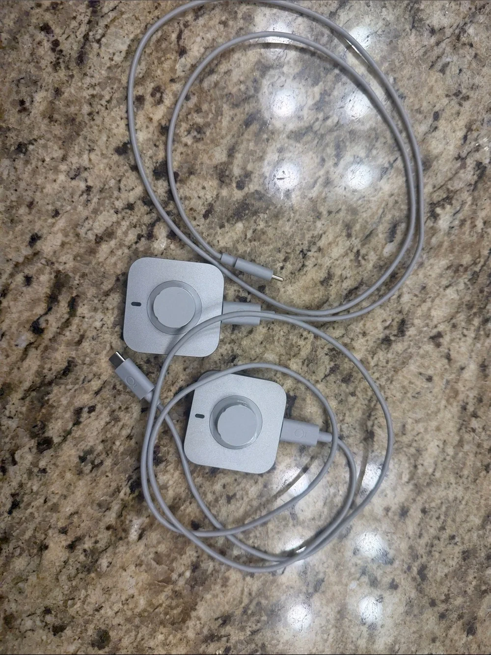 Oura Size 12 Version 4 Polished Silver (like new) - 2 chargers included